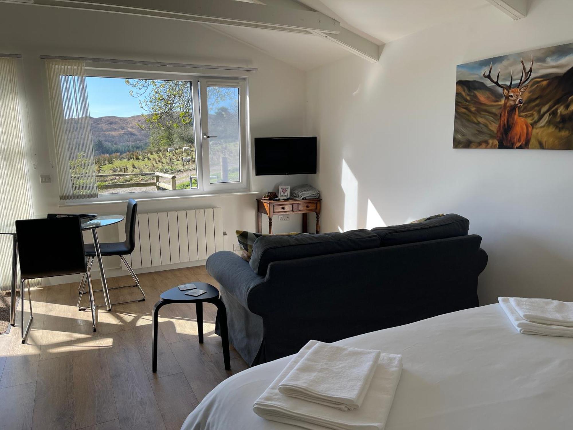 Spacious Lodge With King Sized Bed Inveraray Dış mekan fotoğraf